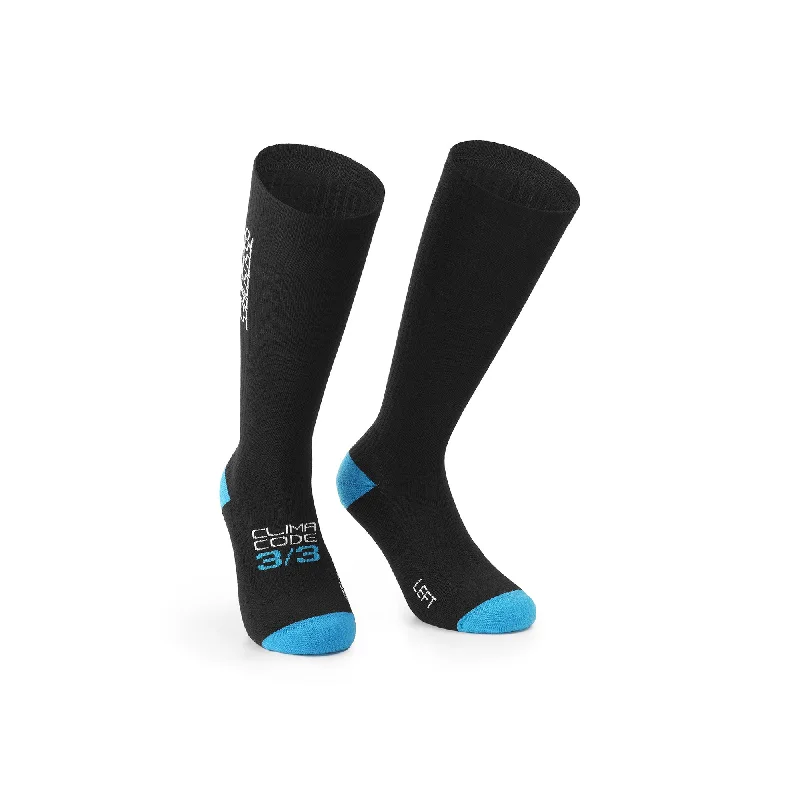 Bicycle rain pants with ventilated design-Assos Ultraz Winter FUGU Socks