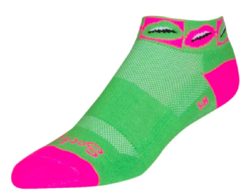 Bicycle riding tights with adjustable fabric-SockGuy Classic Smooch Socks - 1" Green Small/Medium