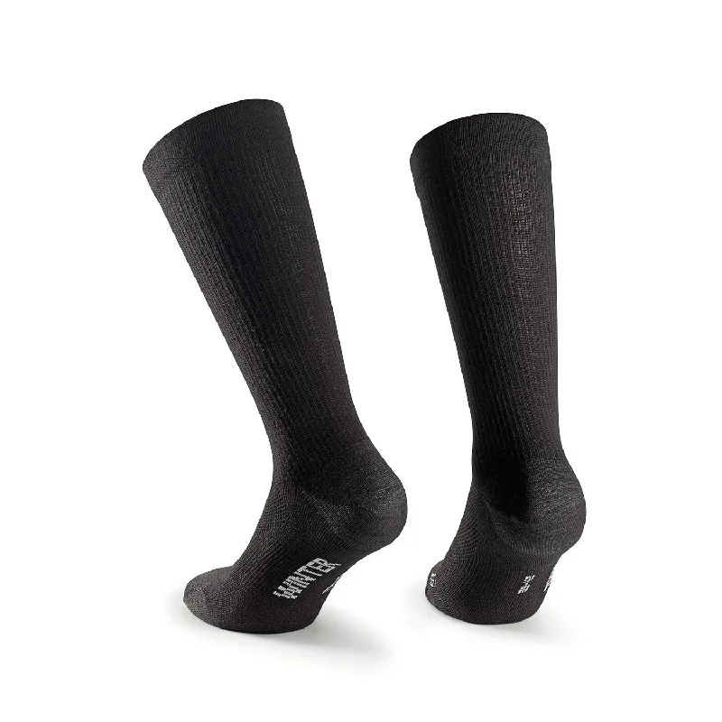 Bicycle riding shoes with adjustable straps-Assos Trail Winter Socks