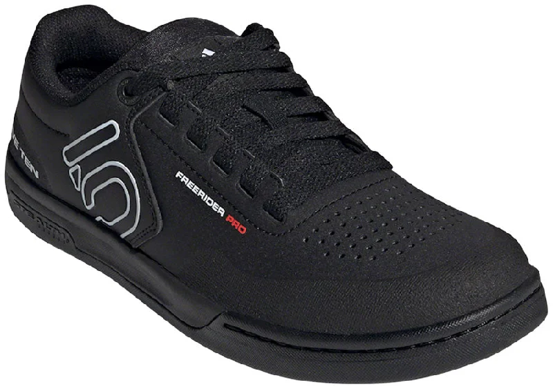 Bicycle riding shoes with adjustable weave-Five Ten Freerider Pro Flat Shoes - Mens Core BLK / Cloud White / Cloud White 7.5